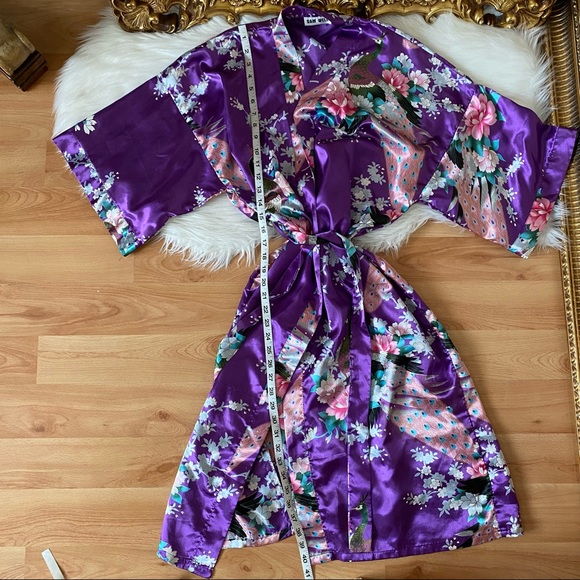 Sam Well Peacock & Glowers Kimono Style Robe - Picture 11 of 11